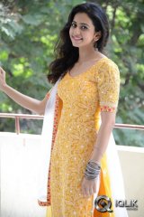 Rakul Preet Singh at Pandaga Chesko Movie Opening